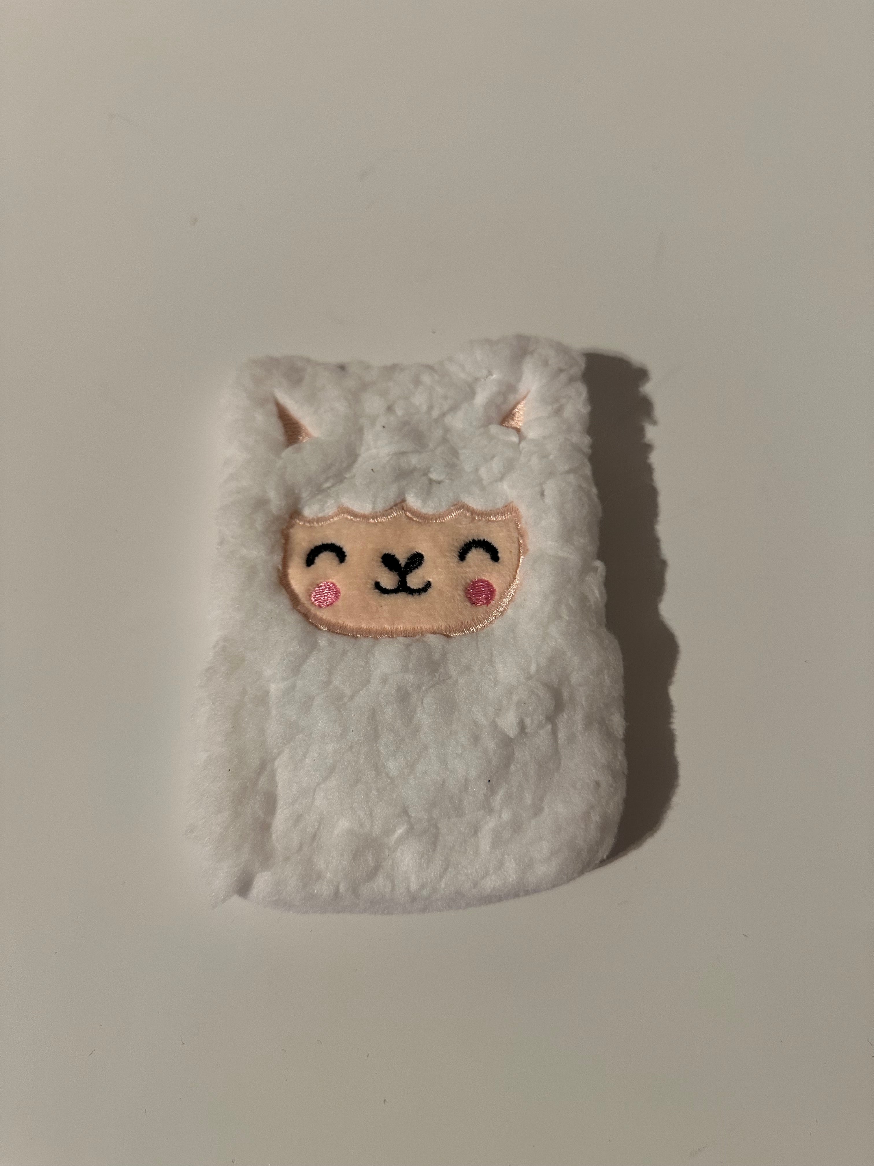 Alpaka Handwärmer – flauschige Wärme für unterwegs