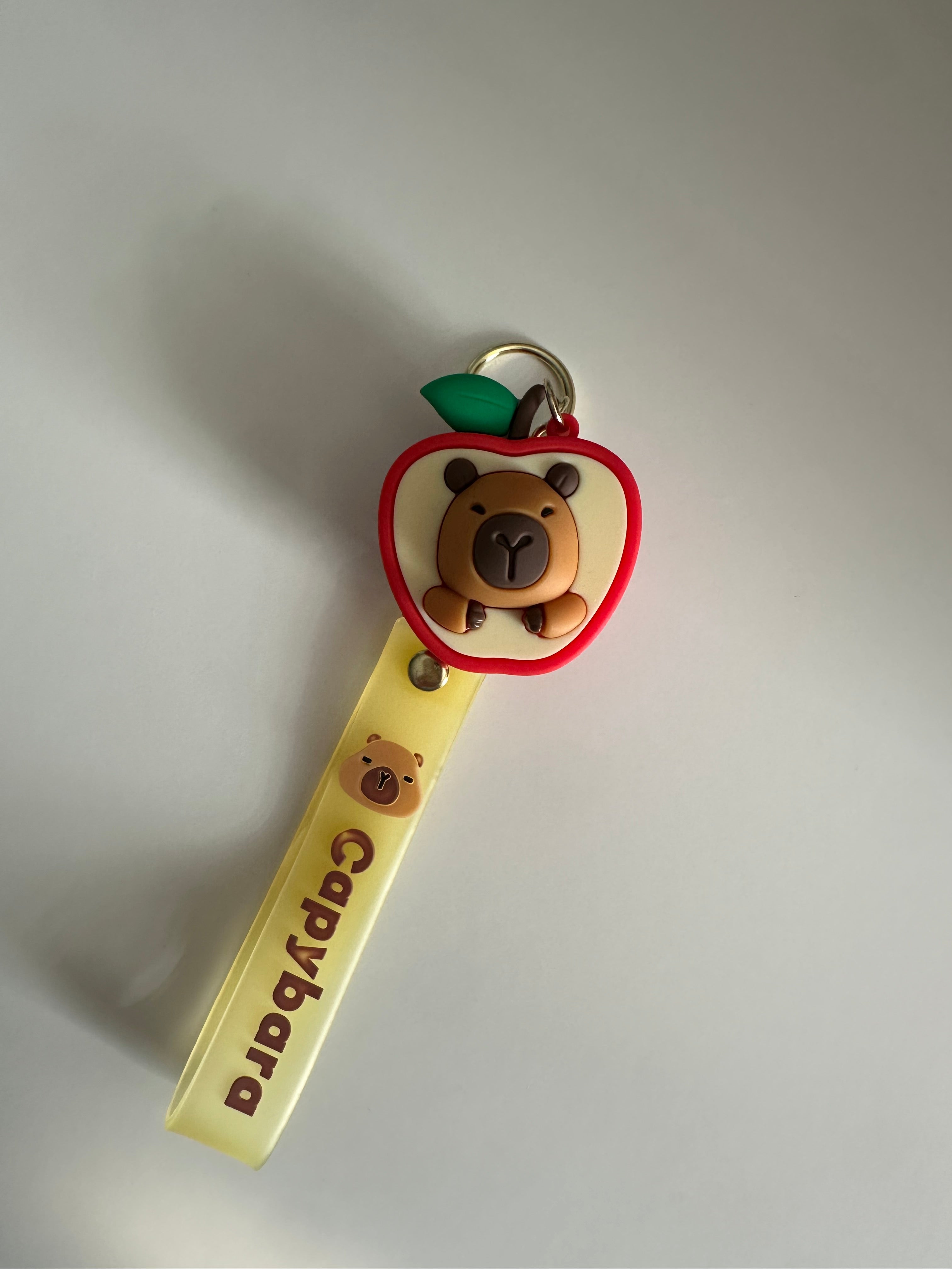 Schlüsselanhänger Apfel Capybara