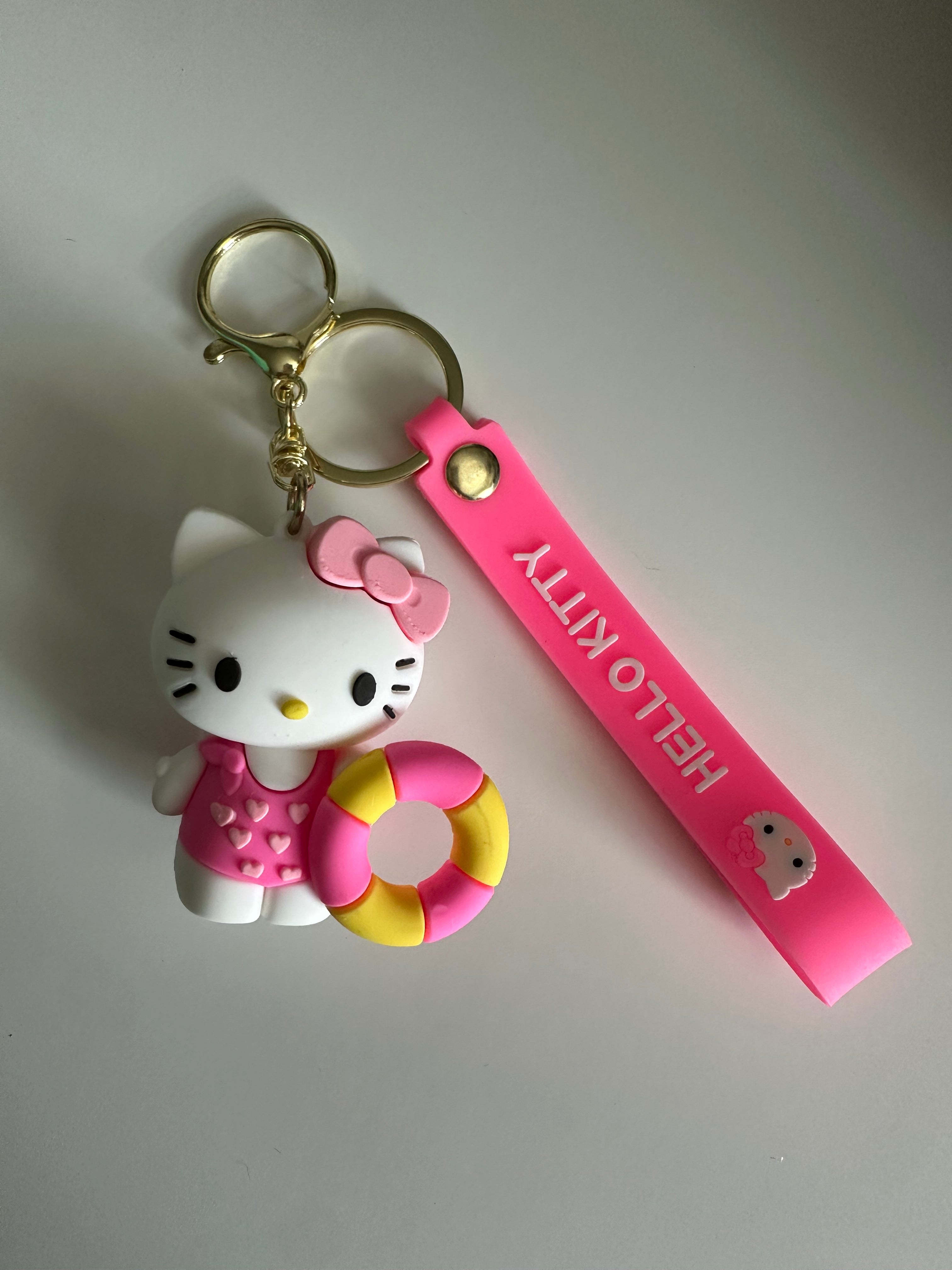 Hello Kitty mit Schwimmring Schlüsselanhänger